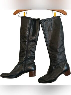 Vintage Cobbies 1970’s Women's Black Leather Knee-High Boots with Block Heel 7 N
